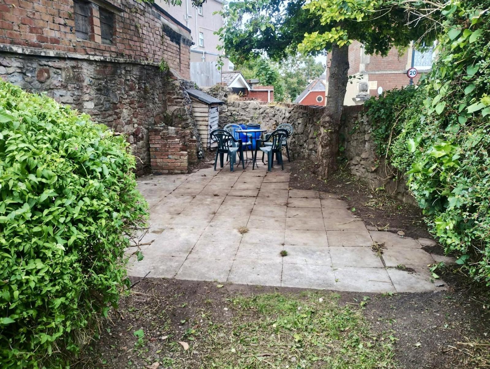 Apartment Enchanting Escape With Peaceful Views Bristol